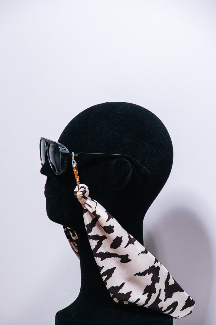 Lenço Tigre Off White | Colab Causa com Causa x YOFACE