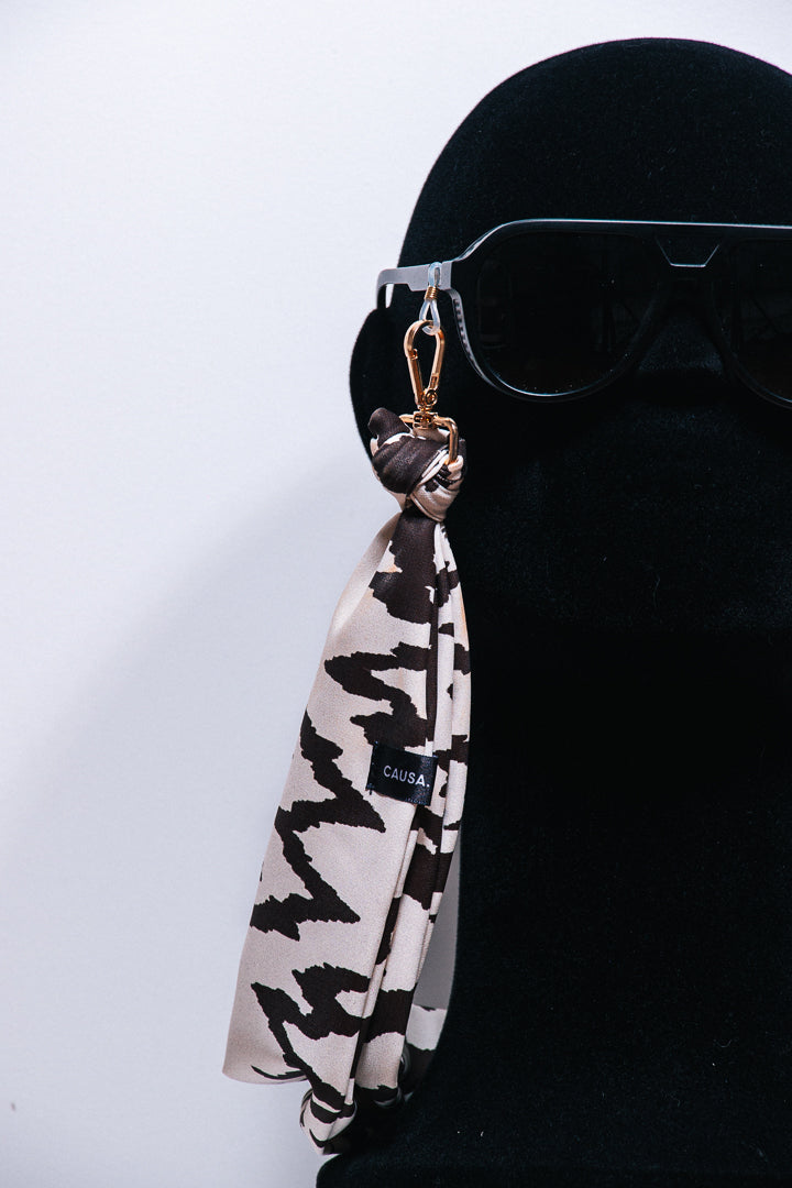 Lenço Tigre Off White | Colab Causa com Causa x YOFACE